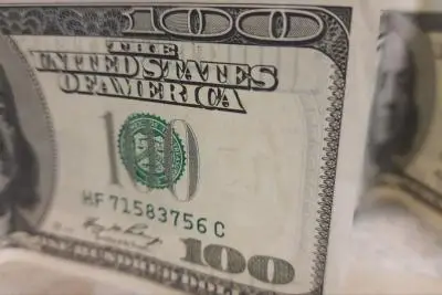 доллары США