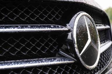 Компания Mercedes-Benz показала внедорожные достоинства нового G-Class
