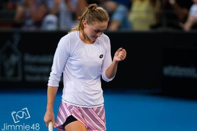 Саснович обыграла Касаткину на турнире в Сиднее