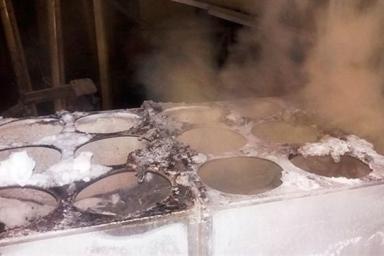 Работники торфобрикетного завода в Лидском районе ликвидировали пожар в одном из цехов