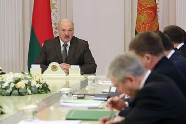 Лукашенко предлагает открыть поставку нефти в Беларусь через страны Балтии