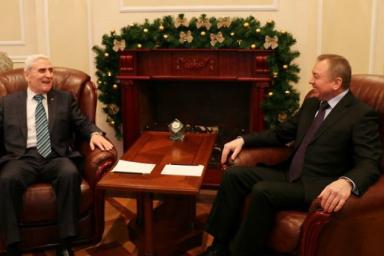 Макей встретился с послом Сирии 