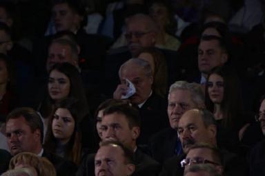Лукашенко пустил слезу во время выступления сына Николая
