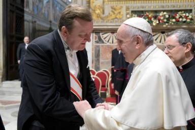 Посол Беларуси встретился с Папой Римским