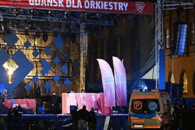 На концерте ножом ударили мэра Гданьска 