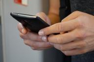 Популярный мобильный мессенджер Veon прекратит работу