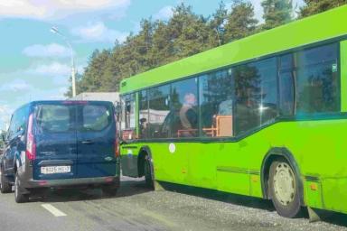 Автобусы в Минске опаздывают на 40 минут: в чем причина?
