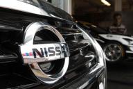 Компания Nissan показала автомобиль Altima на гусеницах