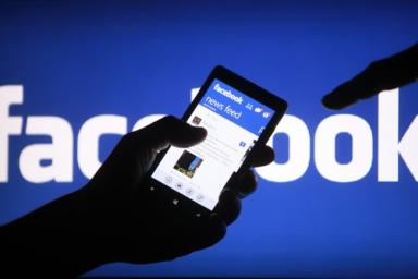 Facebook приступил к тестированию соцсети с мемами для подростков