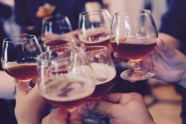 Ученые рассказали чем вреден полный отказ от алкоголя