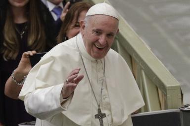 Папа Римский Франциск запустил сайт для молодежи «Кликни и молись»