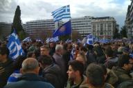 Во время беспорядков в Афинах пострадали 25 полицейских