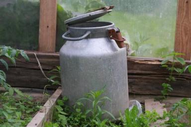В Докшицком районе у мужчины изъяли 270 литров самогона