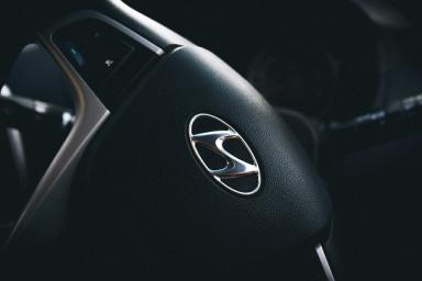Обновленный Hyundai Solaris получит фонари и вариатор от Lexus