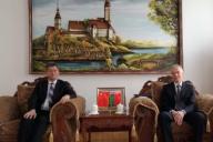 Китайскую биржу интересуют банки из Беларуси