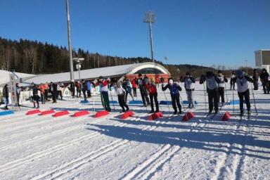 Милиция провела чемпионат по лыжным гонкам: узнайте, кто победил