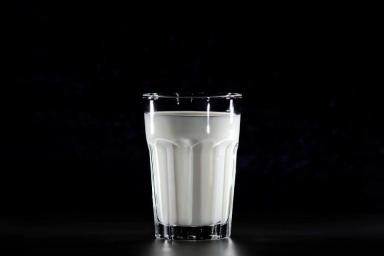 Ученые опровергли известное утверждение о пользе молока
