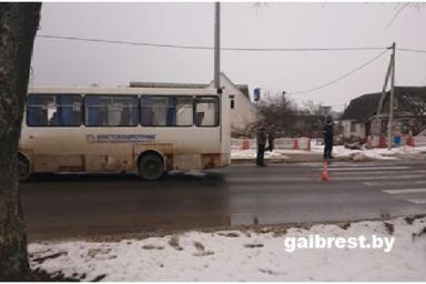 В Жабинке на переходе автобус сбил 14-летнюю девочку: она в реанимации