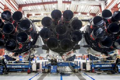 SpaceX отправит рекордно большую ракету Falcon Heavy в космос 
