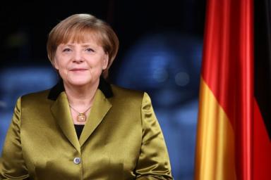 Меркель решила удалить свою страницу в Facebook