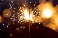 Китайский мальчик взорвал канализацию вместе с тротуаром