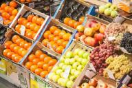 Белстат рассказал, что больше всего подешевело и подорожало в январе