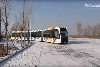 В Китае тестируют первый в мире поезд с виртуальными рельсами