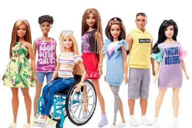 В детских магазинах появятся Барби в инвалидной коляске