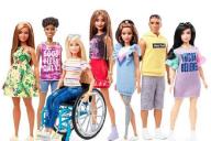В детских магазинах появятся Барби в инвалидной коляске