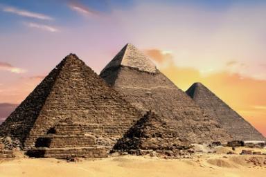 Загадочный скелет похороненной на корточках девочки обнаружен в египетской пирамиде