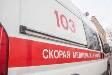 В Минске из окна многоэтажки выпала школьница
