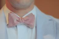 Бренд Caviar создал «Царские» наушники AirPods для патриотов