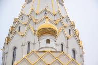 Православные верующие празднуют Сретение Господне