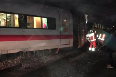 В Швейцарии поезд сошел с рельсов