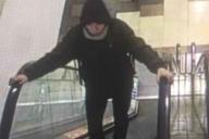 Милиция ищет похитителя пальто в торговом центре