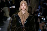 Петля на шее: британский дом моды попал в скандал