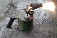 Паяльная лампа вспыхнула в руках у мужчины под Минском