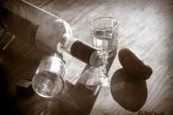 Праздновали день зарплаты. От отравления алкоголем погибли почти 100 человек