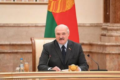 Лукашенко обратился к работникам ОАО АГАТ