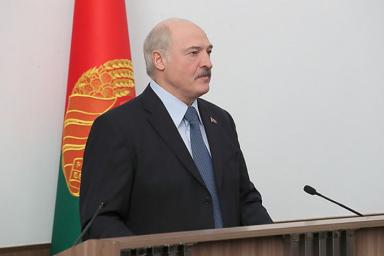 Лукашенко о численности милиции: Может быть, где-то взять и подсократиться