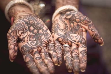 Ученые определили, как делали татуировки древние люди