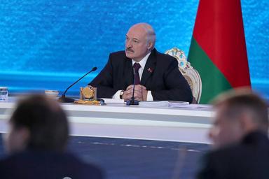 «Прежде всего жилье» – Лукашенко пообещал беспрецедентные меры по поддержке семьи