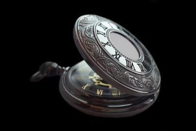 Ученые создали часы, предсказывающие дату смерти человека