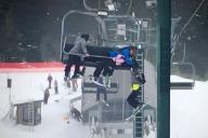 Подростки спасли ребёнка, сорвавшегося с подъёмника на канатной дороге