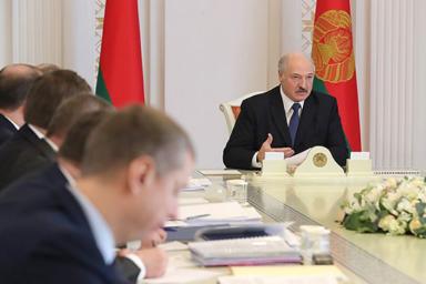 Лукашенко: сотрудничество Беларуси с Западом вызывает у России истерику