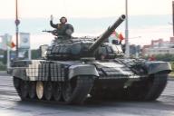 Новейшие российские танки Армата оснастили туалетом. И это не шутка
