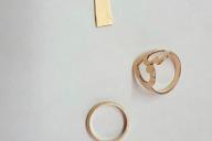 Ипэшник брал на ремонт ювелирные изделия и перепродавал их