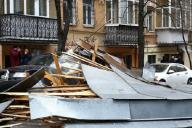 Украину атаковал ураган: есть жертвы и раненые 