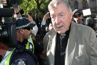 Казначей Ватикана осужден на шесть лет за совращение подростков