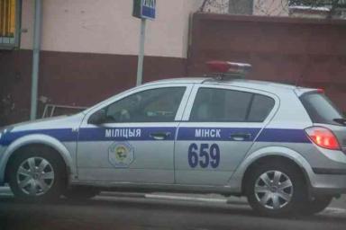 В Лельчицком районе нарушитель ПДД предлагал взятку сотруднику ГАИ
